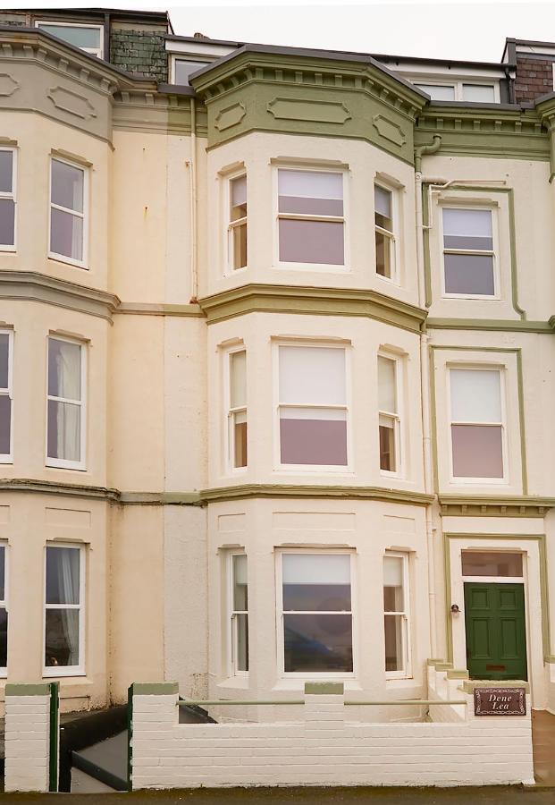 Denelea - Stunning Sea Views! Scarborough Exterior foto