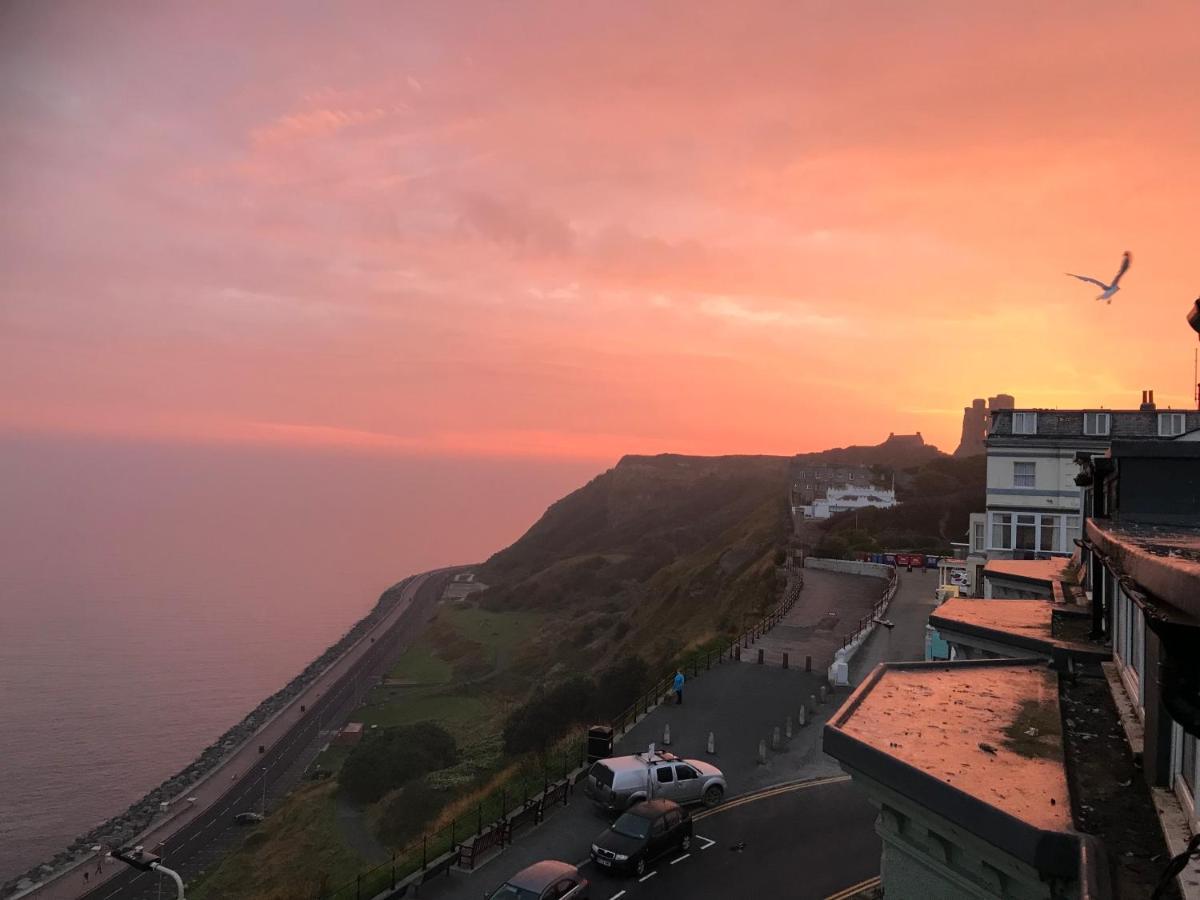 Denelea - Stunning Sea Views! Scarborough Exterior foto