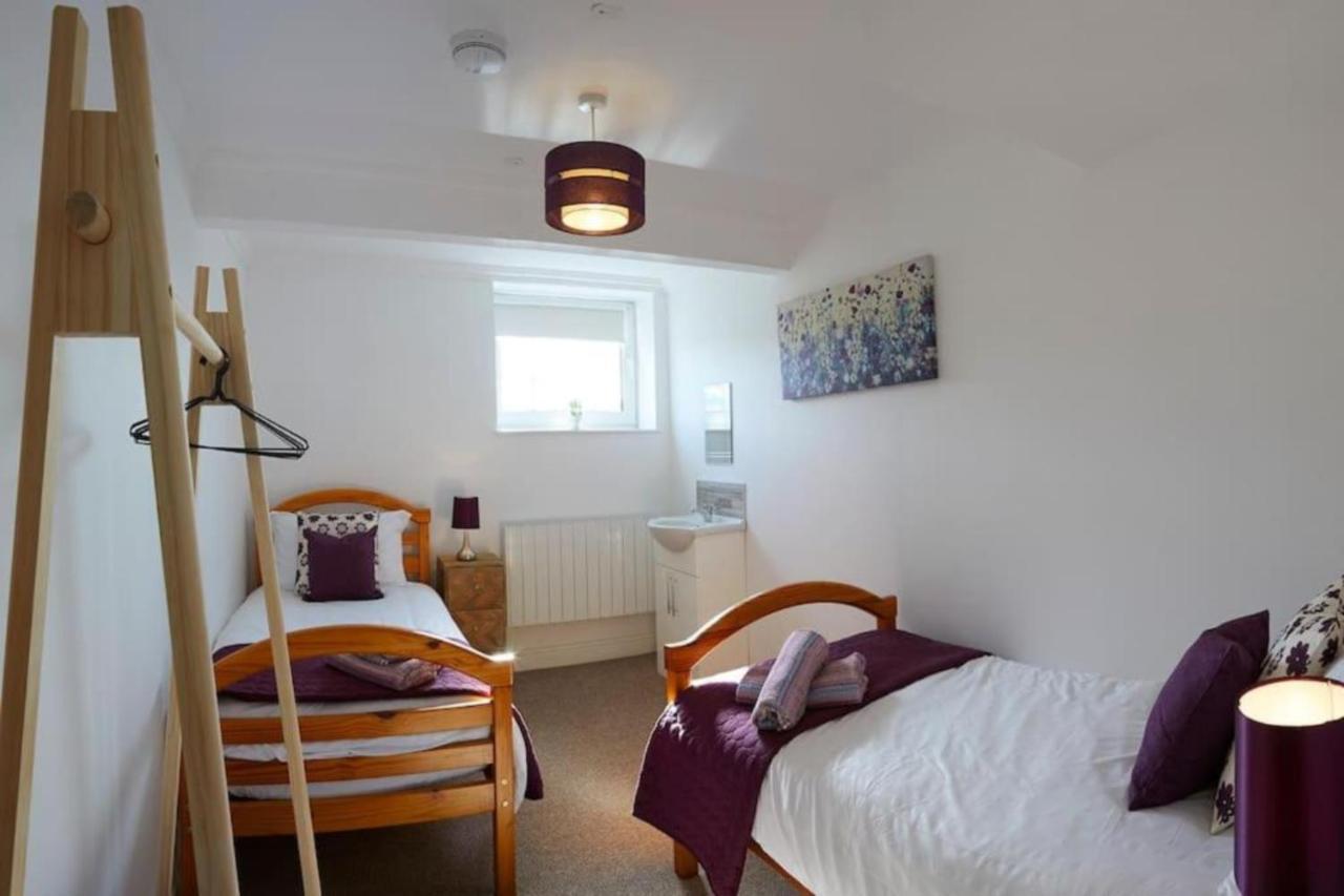 Denelea - Stunning Sea Views! Scarborough Exterior foto