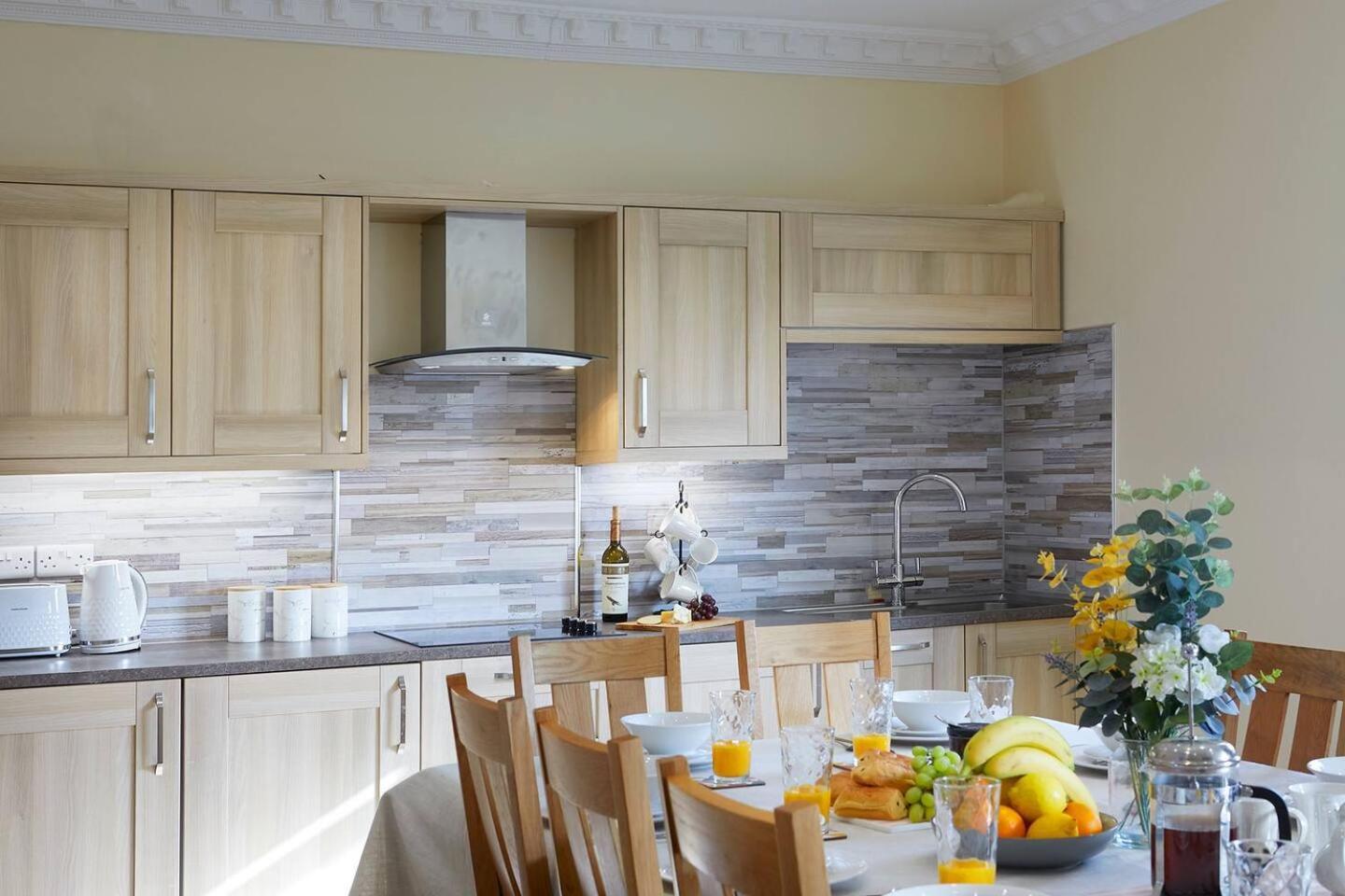 Denelea - Stunning Sea Views! Scarborough Exterior foto